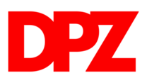 Letras maiúsculas vermelhas "DPZ" em um fundo branco. logo da agência DPZ. Parceira do Instituto Ayrton Senna.