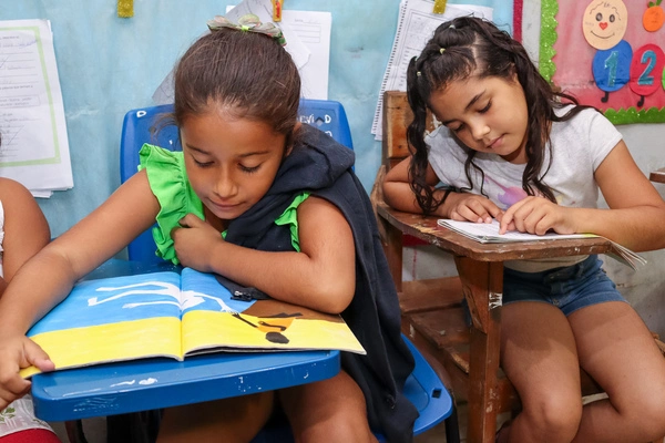 O Dia da Alfabetização reforça o impacto da educação na formação de cidadãos.