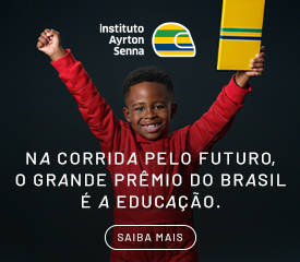 Um menino sorridente com uma jaqueta vermelha levanta um braço e segura um livro amarelo; o logotipo do Instituto Ayrton Senna e um texto sobre educação no Brasil aparecem ao lado dele.