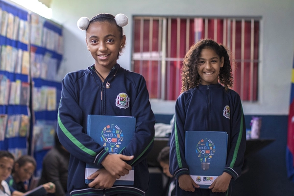 Recursos digitais e metodologias inovadoras ajudam a melhorar o desempenho escolar de forma significativa.